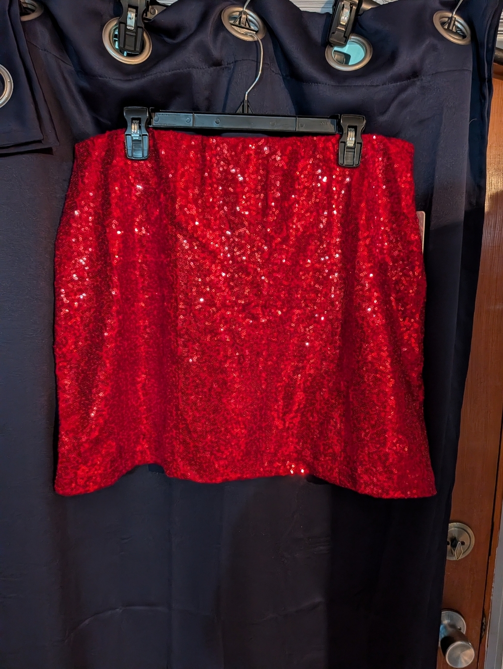 New Women's XXL Red Sequin Skirt Tipsy Elves
